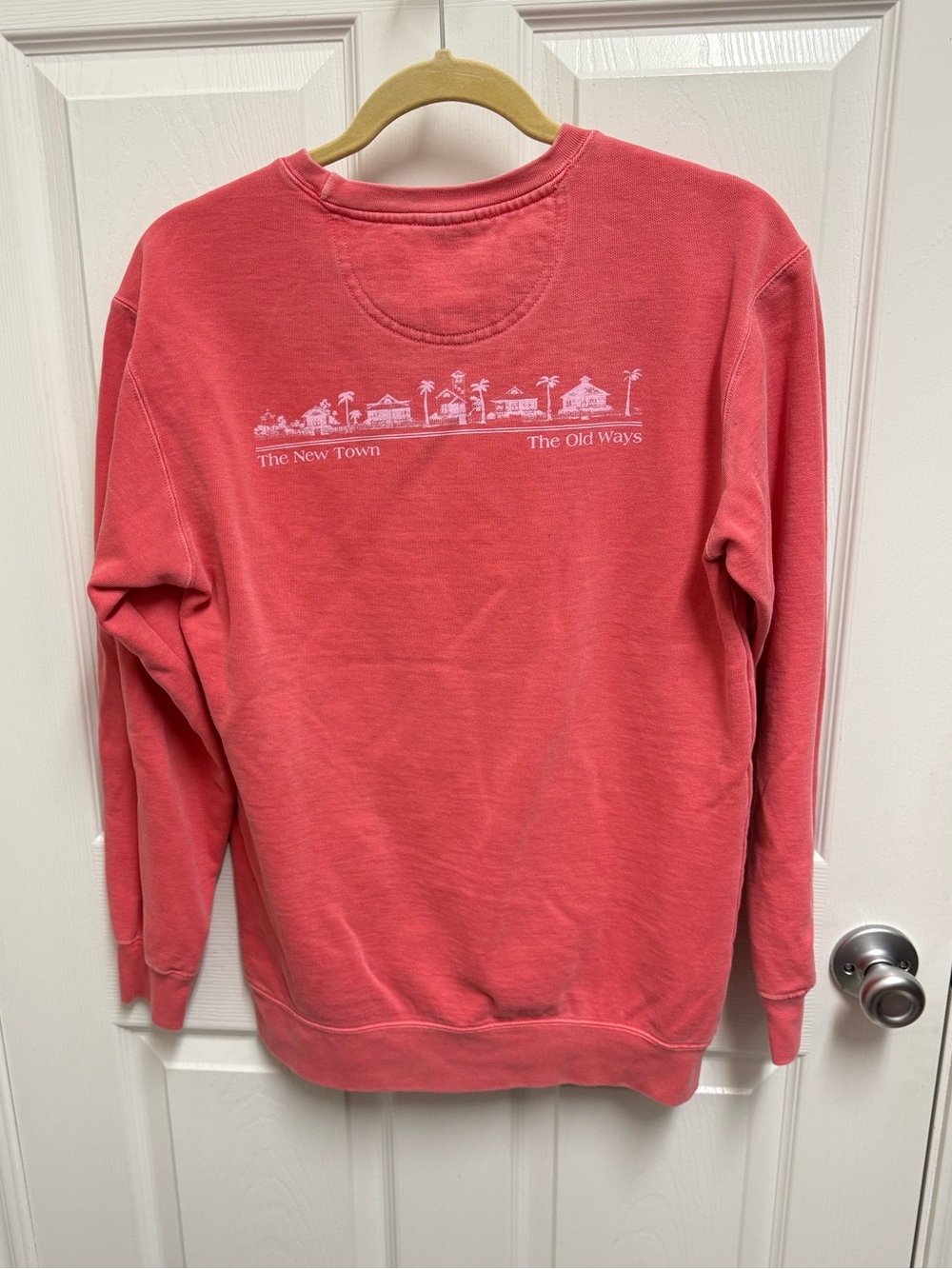 The Seaside Style Pink Crewneck Sweatshirt - Picture 9 of 9